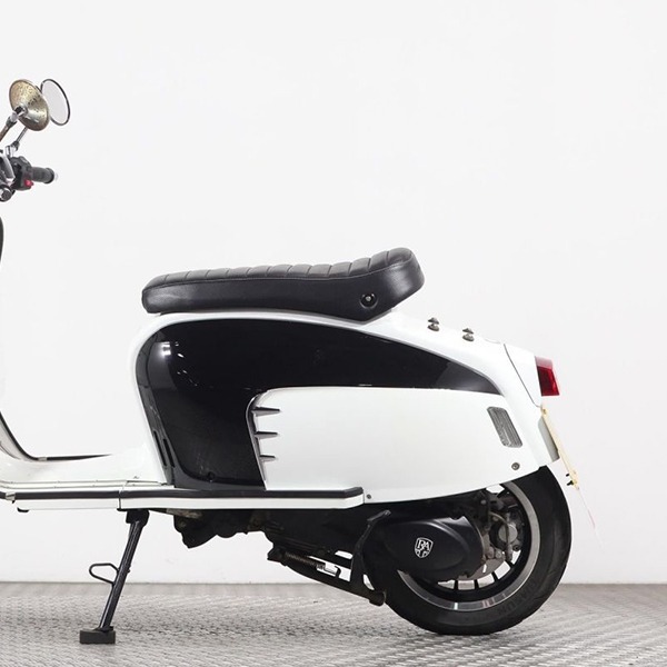 Royal Alloy Left Side Cover - Black And White